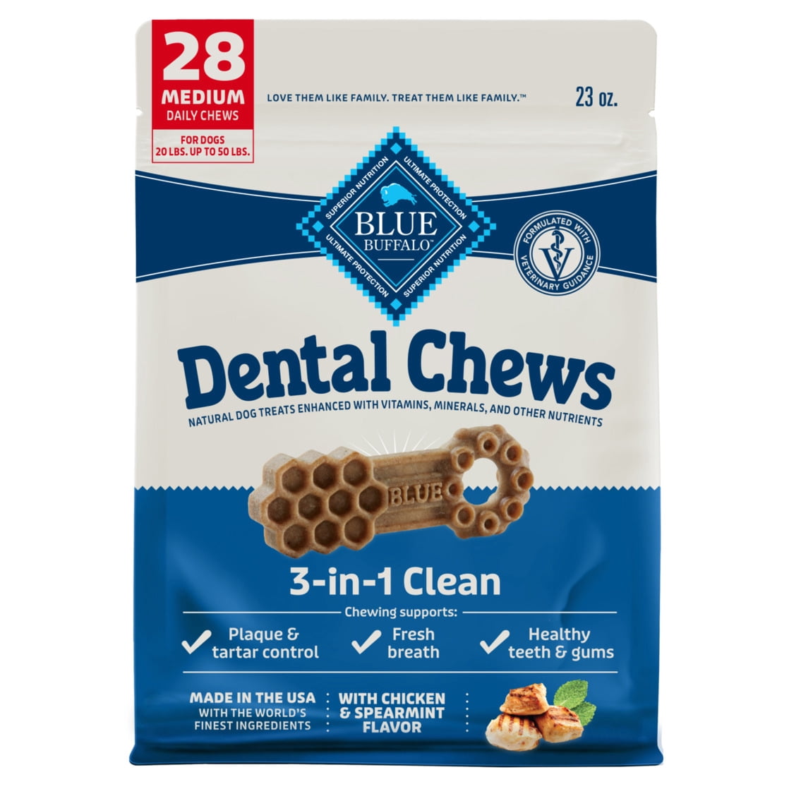 Blue Buffalo Medium Dental Chews, Daily Dental Care Dog Treats, Chicken & Spearmint (14 Count)